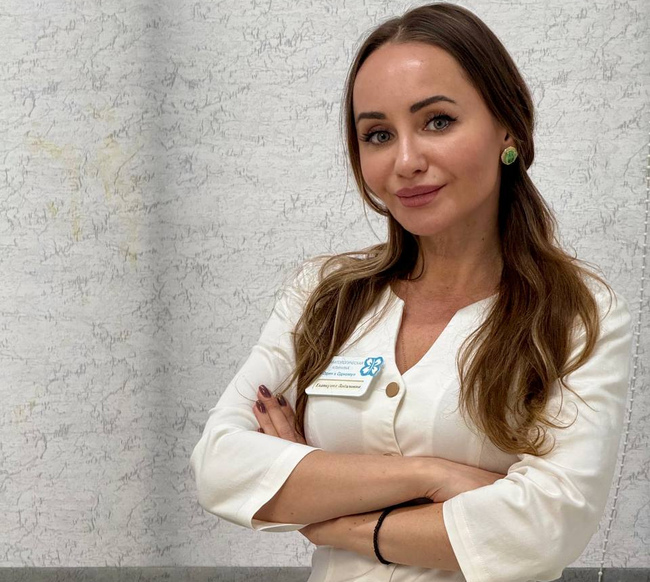 Лушникова Екатерина Вадимовна Врач гигиенист-пародонтолог